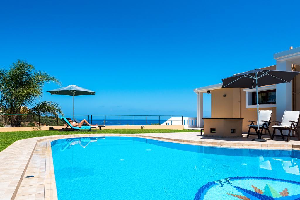 Nikola'S Villa Stalos Chania ภายนอก รูปภาพ